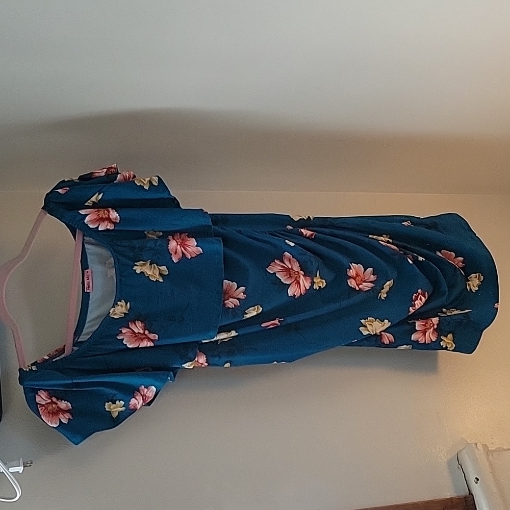 maternity dress - Picture 4 of 4